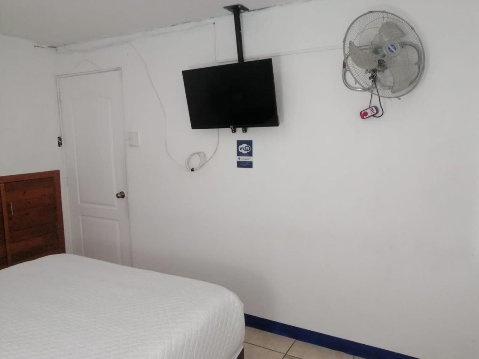 Global Airport Inn Free Shuttle Ciudad de Guatemala Exteriér fotografie